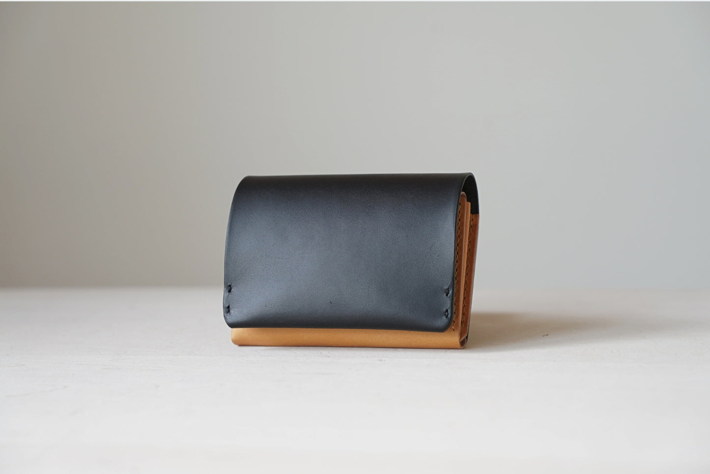 タテに仕舞う二つ折り財布|よかばいvol.1