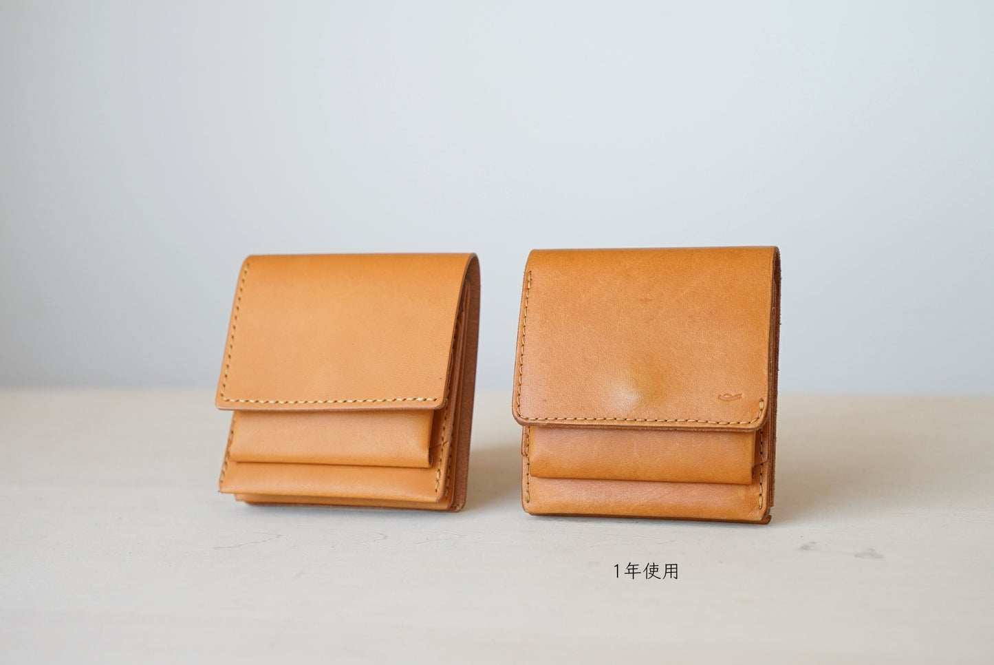 layer(うす型二つ折り財布)