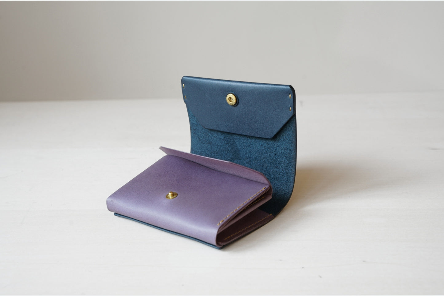 タテに仕舞う二つ折り財布|よかばいvol.1