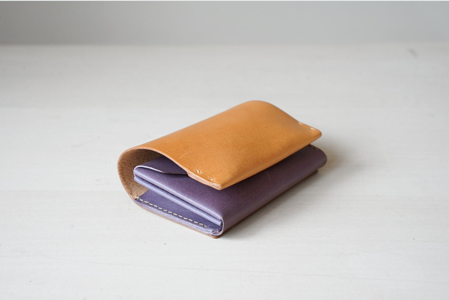 タテに仕舞う二つ折り財布|よかばいvol.1