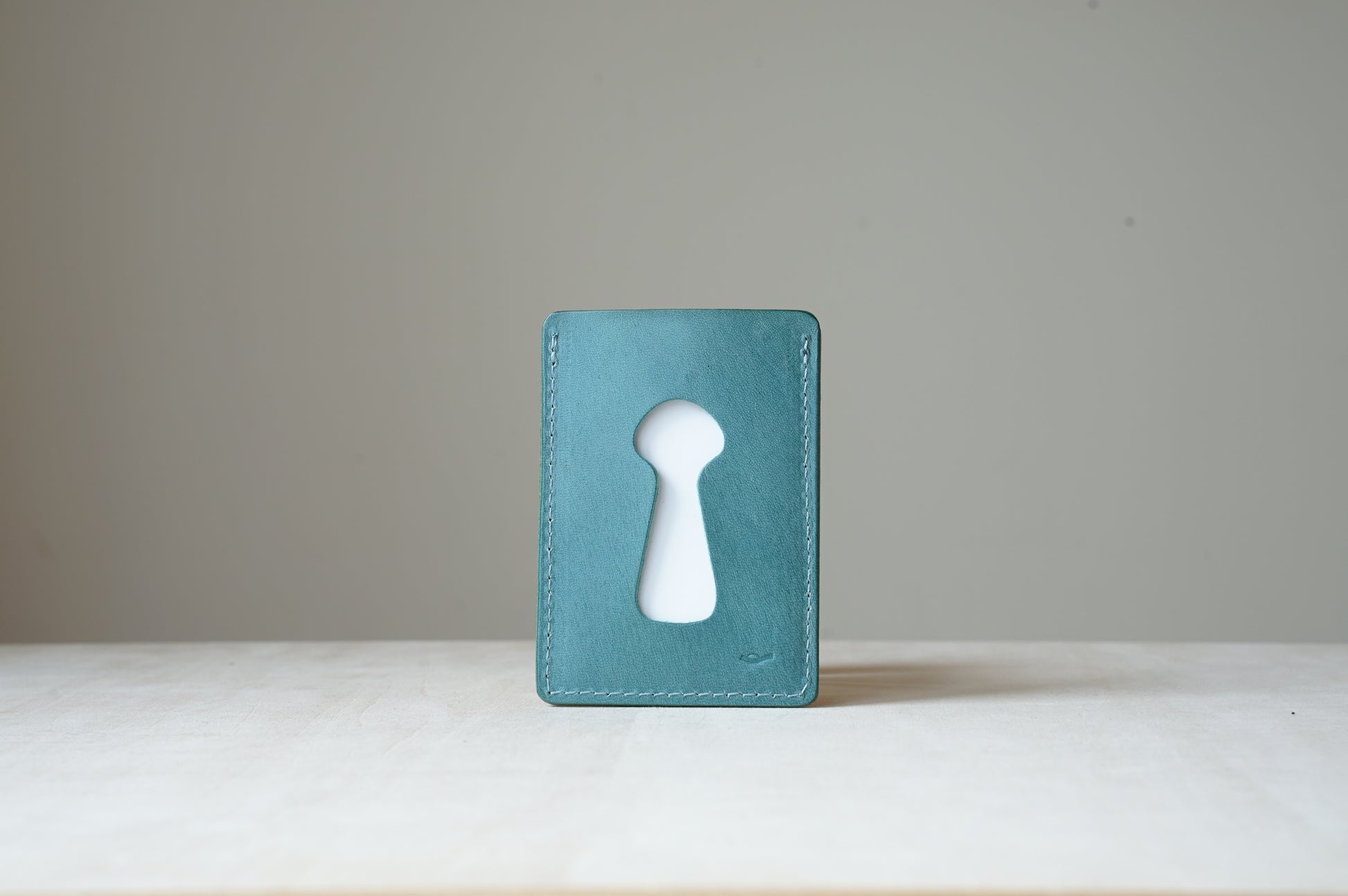 ICカードケース鍵穴形