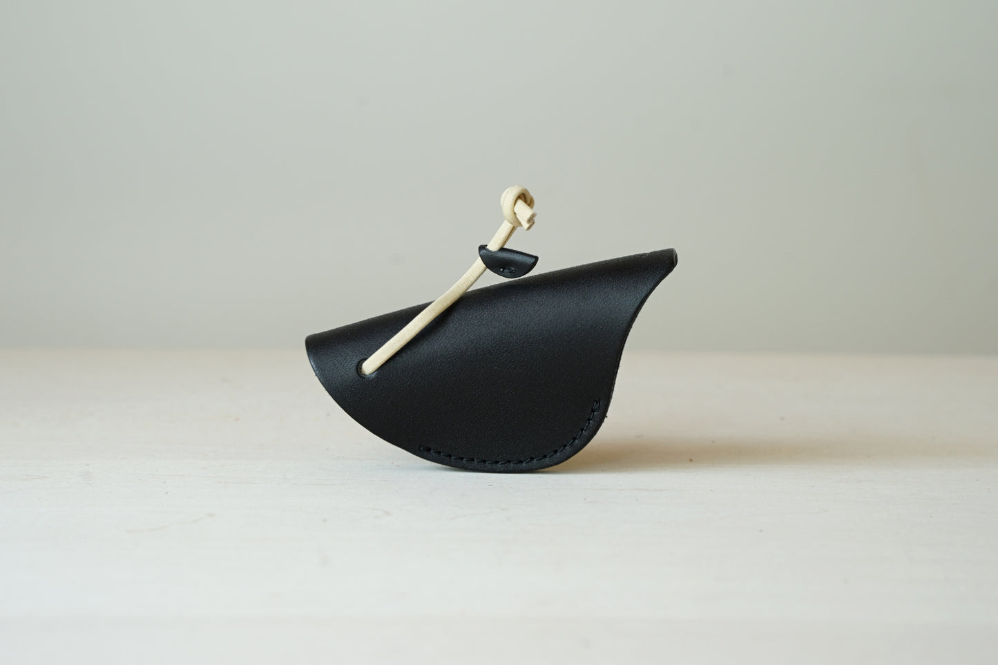 Warbler (key case)