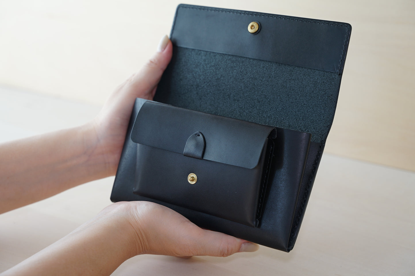 Thin long wallet