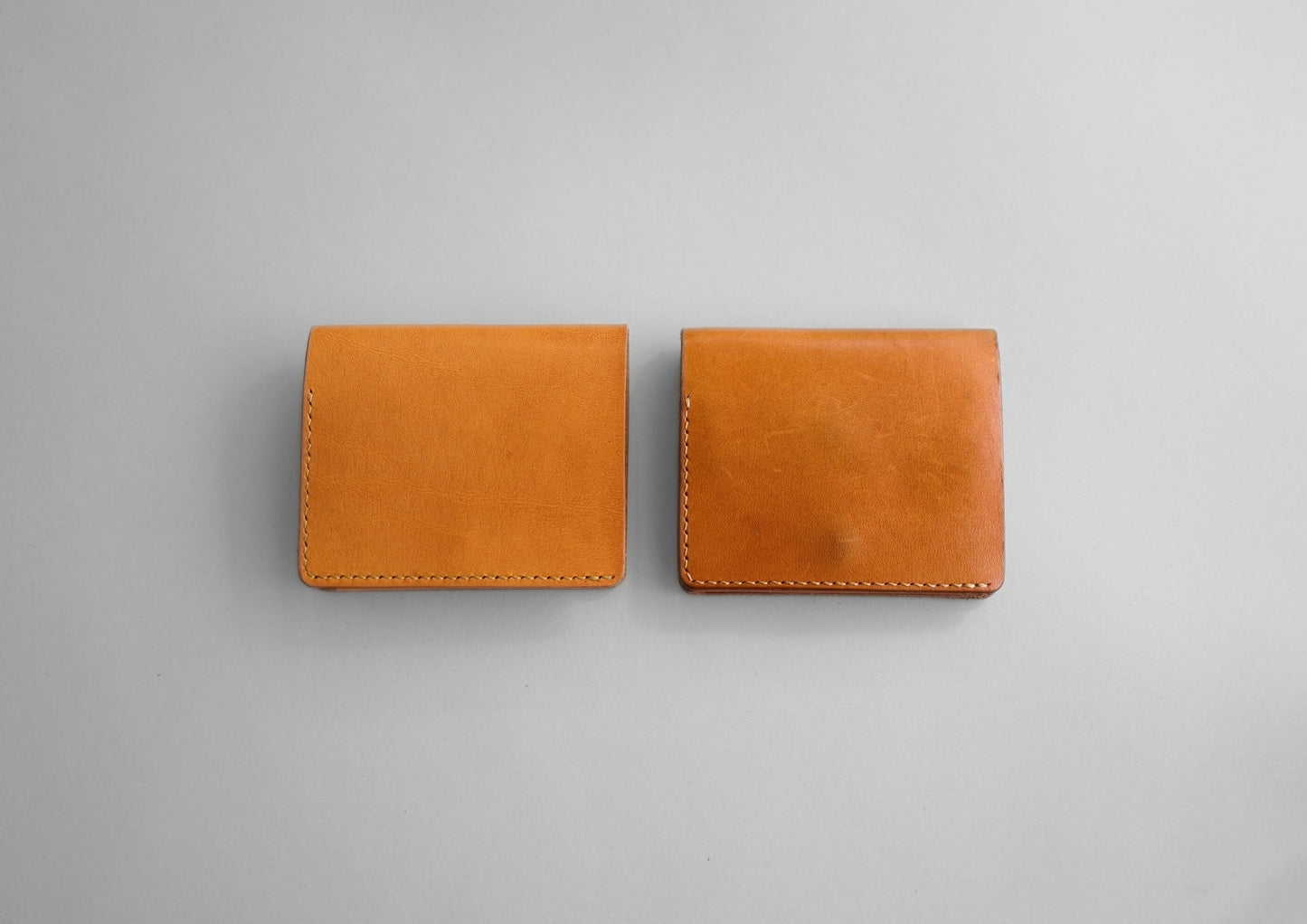 layer (thin bi-fold wallet)