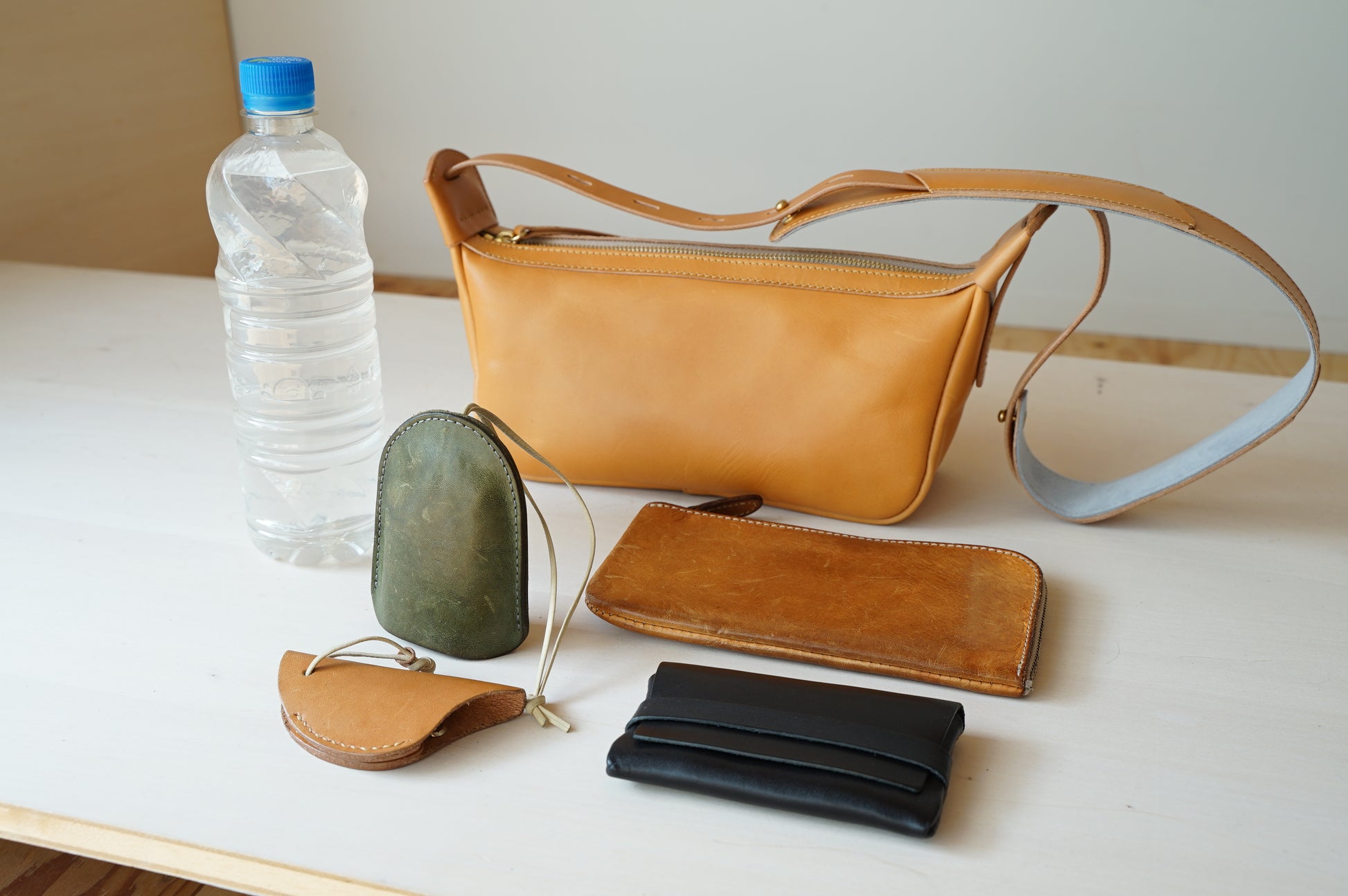 ship ショルダーバッグ ベージュ 収納例