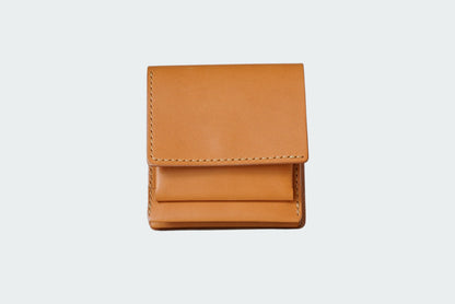 layer (thin bi-fold wallet)