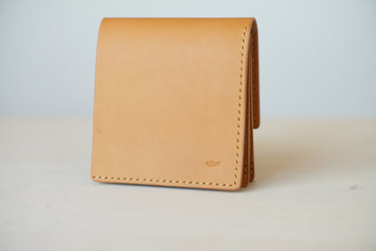 layer (thin bi-fold wallet)