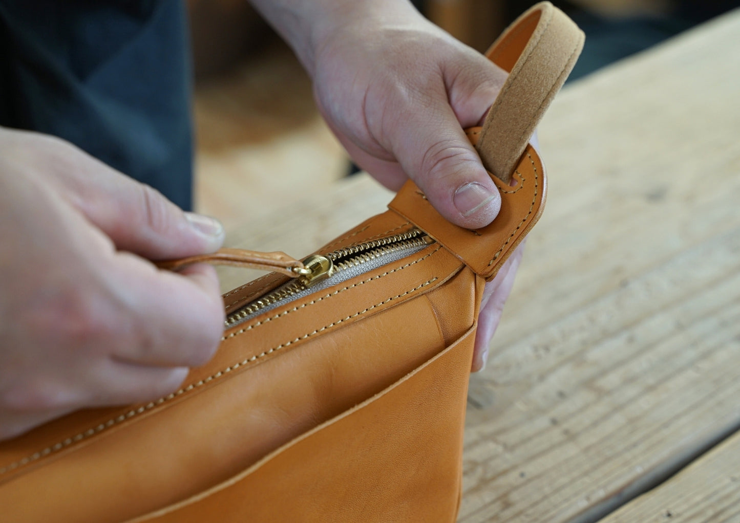 シボ黒：ship (ショルダーバック)