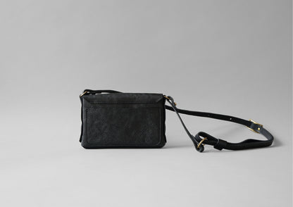 シボ黒：iris(ポシェット)