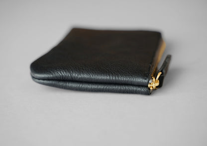 シボ黒：ミドルジップウォレット