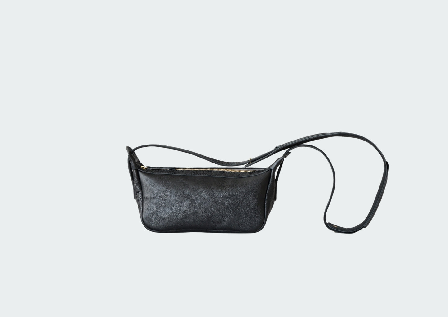 シボ黒：ship (ショルダーバック)