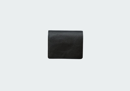 fin（うす型二つ折り財布）｜シボ黒