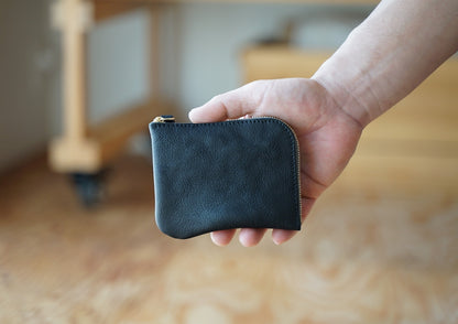 シボ黒：ミニジップウォレット