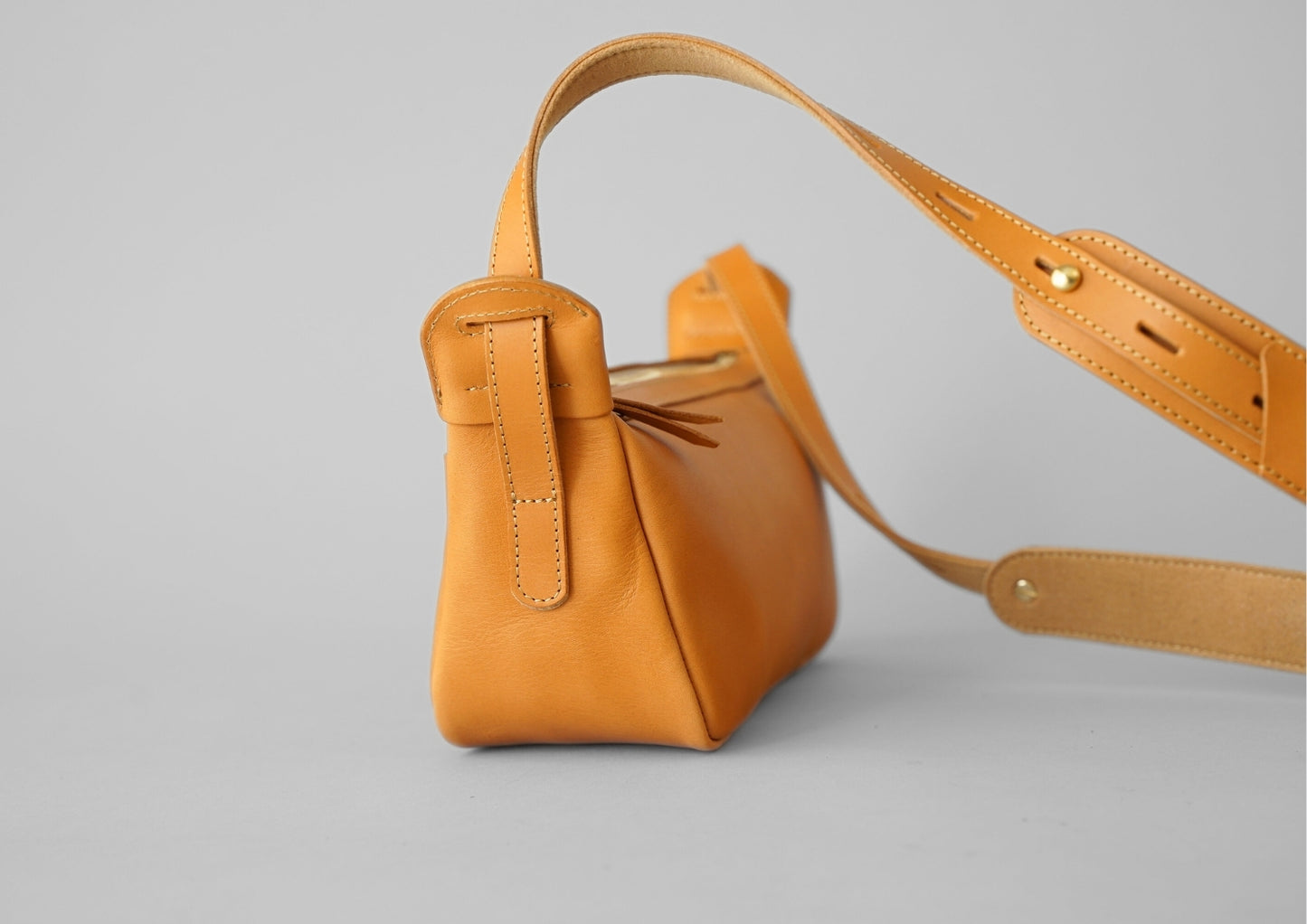 ship(ショルダーバック)